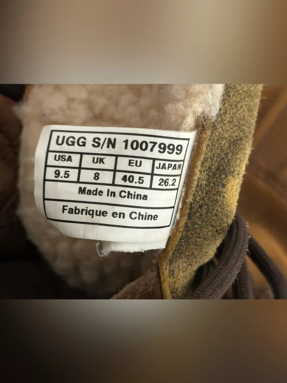 UGG Australia Waterproof Brown Leather Suede Lace-Up Boots Women’s 9.5